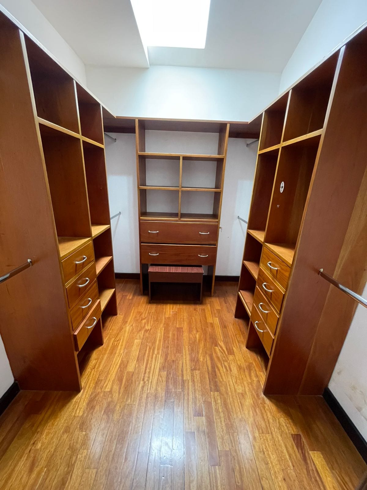 Casa en Oakland en venta — foto 4 de 8