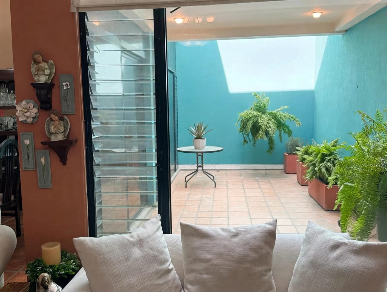 CASA EN VENTA EN ZONA 10. GRAN OPORTUNIDAD — foto 7 de 12