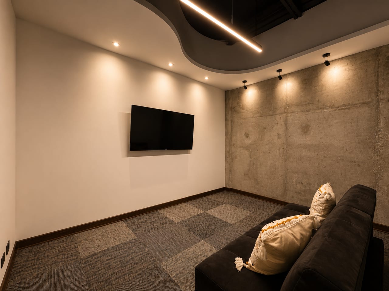 Oficina de 100 m² en Renta en zona 15 — foto 6 de 9