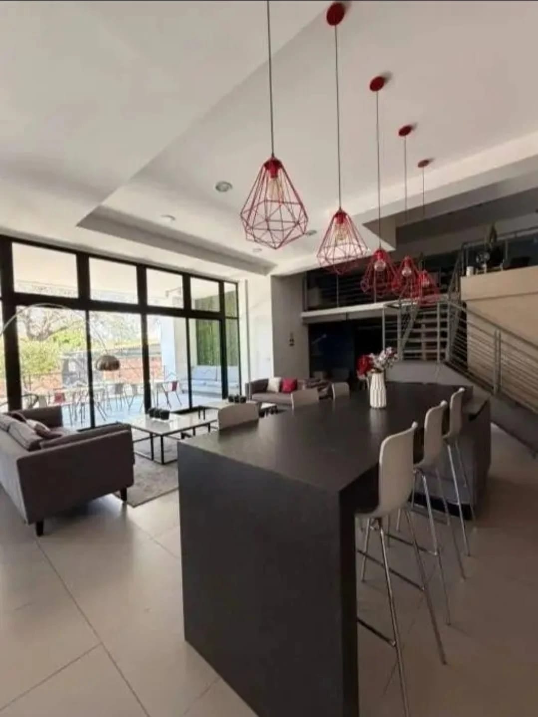 Alquiler Apartamento Zona 15 — foto 3 de 11