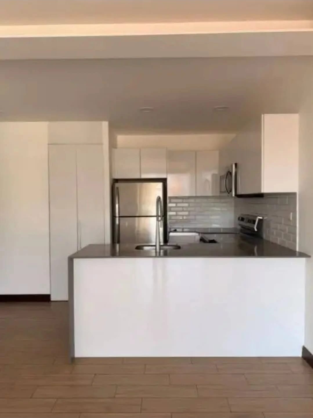 Alquiler Apartamento Zona 15 — foto 5 de 11