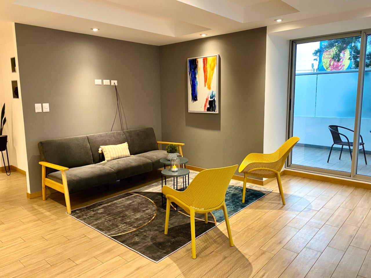 Apartamento de 3 dormitorios + terraza en venta en zona 10 — foto 4 de 17