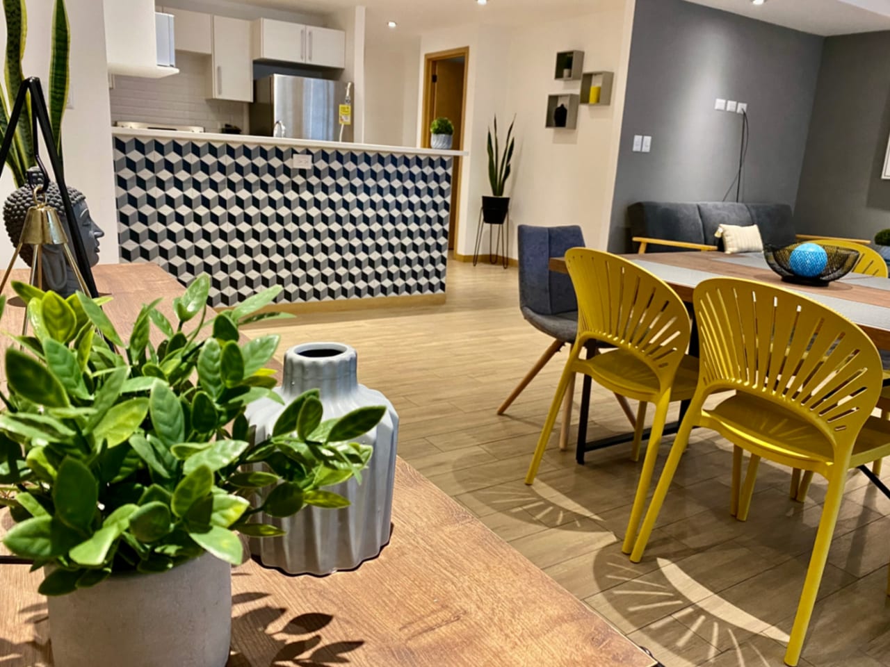 Apartamento de 3 dormitorios + terraza en venta en zona 10 — foto 5 de 17