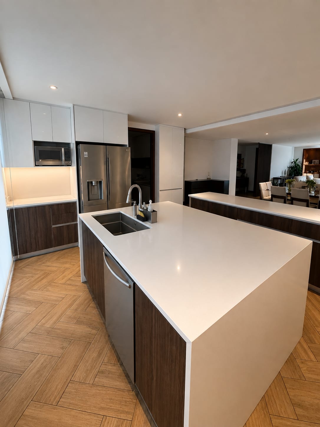 Apartamento de 246 mts2 en venta en zona 10 — foto 10 de 15