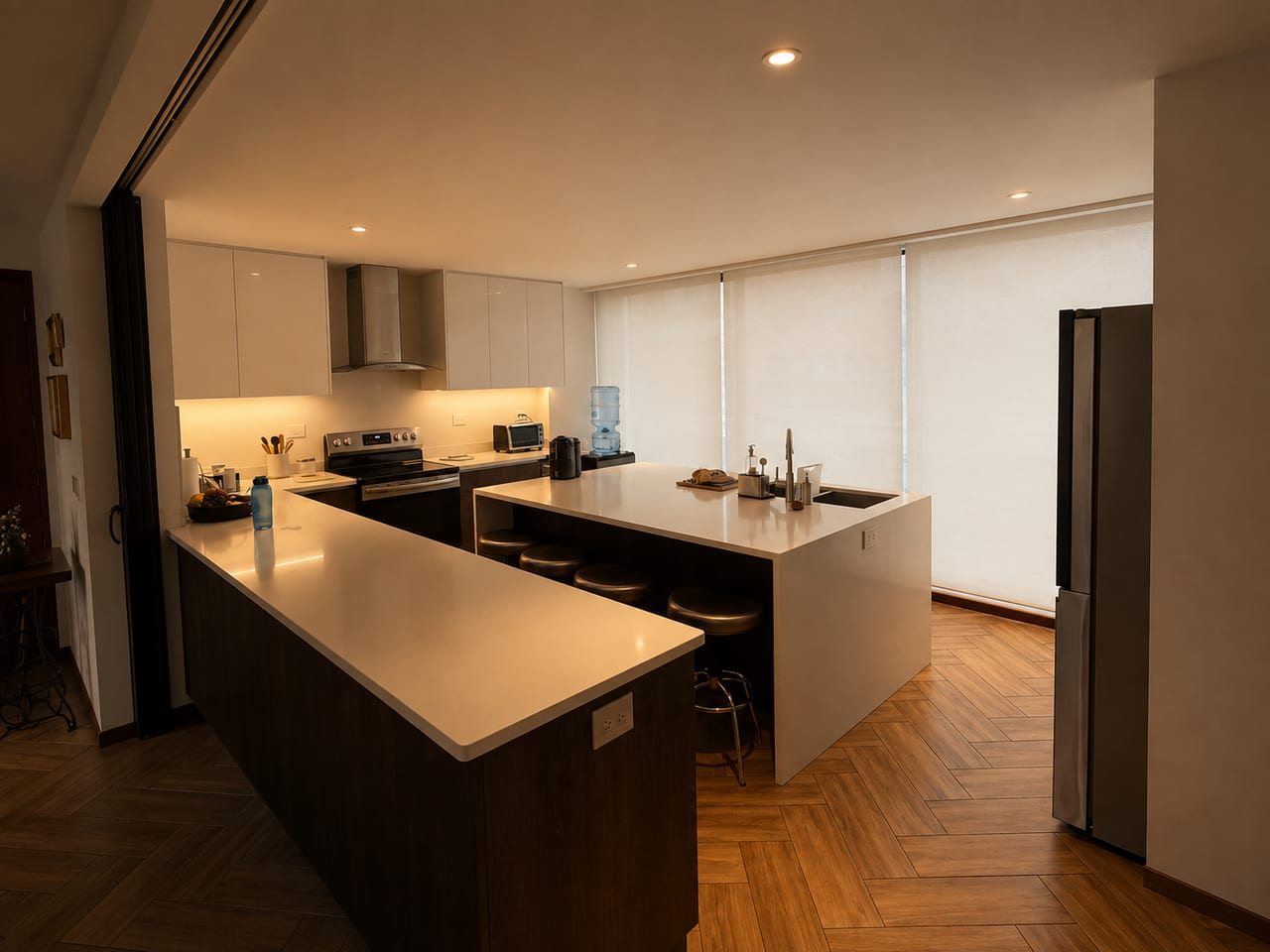 Apartamento de 246 mts2 en venta en zona 10 — foto 9 de 15