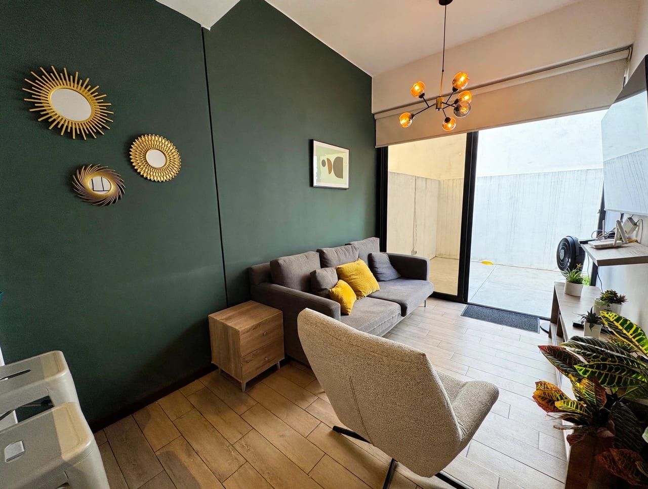 Apartamento con jardín en venta de 2 dormitorios, zona 13 — foto 3 de 15