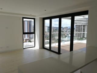 QUO  zona 4, APTO CON TERRAZA — miniatura 7 de 7