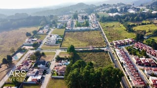 Terreno con potencial de desarrollo por Colegio Village — miniatura 2 de 3