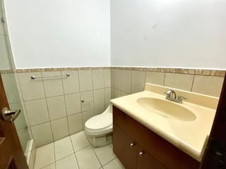 Apartamento en alquiler de 3 hab. en Oakland, Z.10 — miniatura 6 de 14