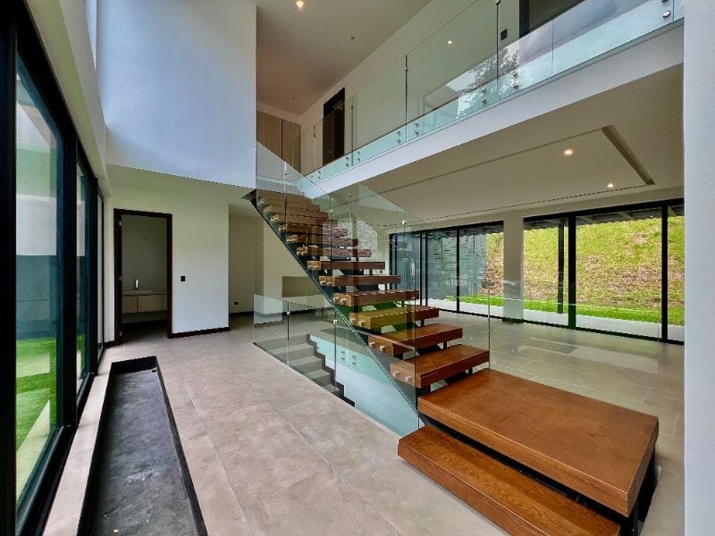 Hermosa Casa en Venta en San Miguel Buenavista — foto 1 de 17