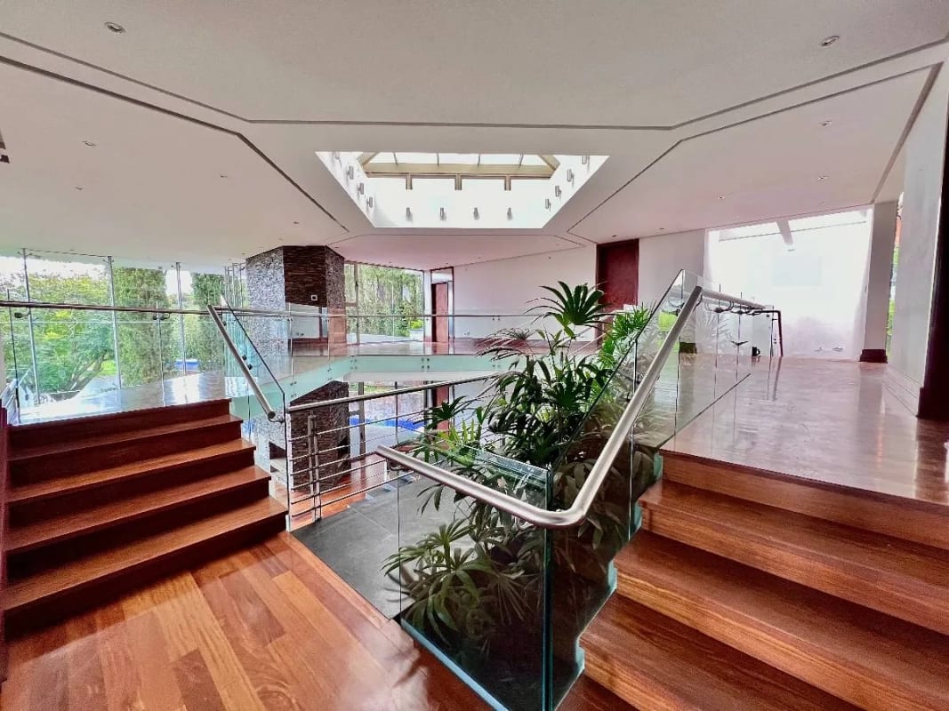 Residencia de Lujo en el Club de Golf más Exclusivo de Guatemala — foto 1 de 16