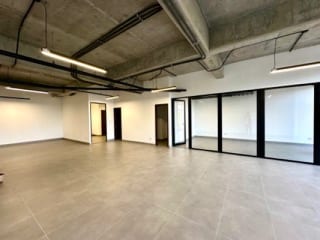 Oficina nueva de 137 mts2 en venta en zona 13 — miniatura 10 de 11
