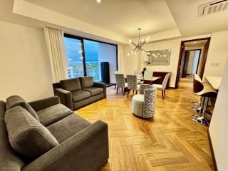 Apartamento en venta amueblado 3 dormitorios y cuarto de servicios, zona 10 — miniatura 14 de 14