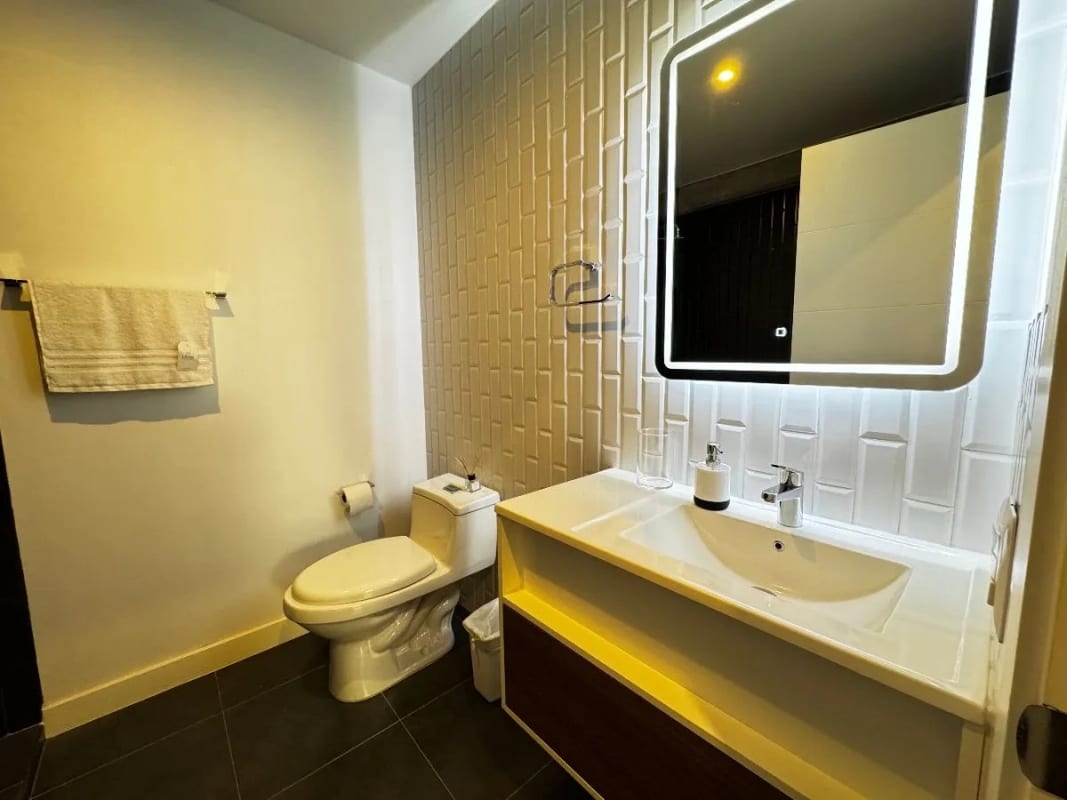Apartamento de 2 niveles en zona 4 — foto 7 de 17
