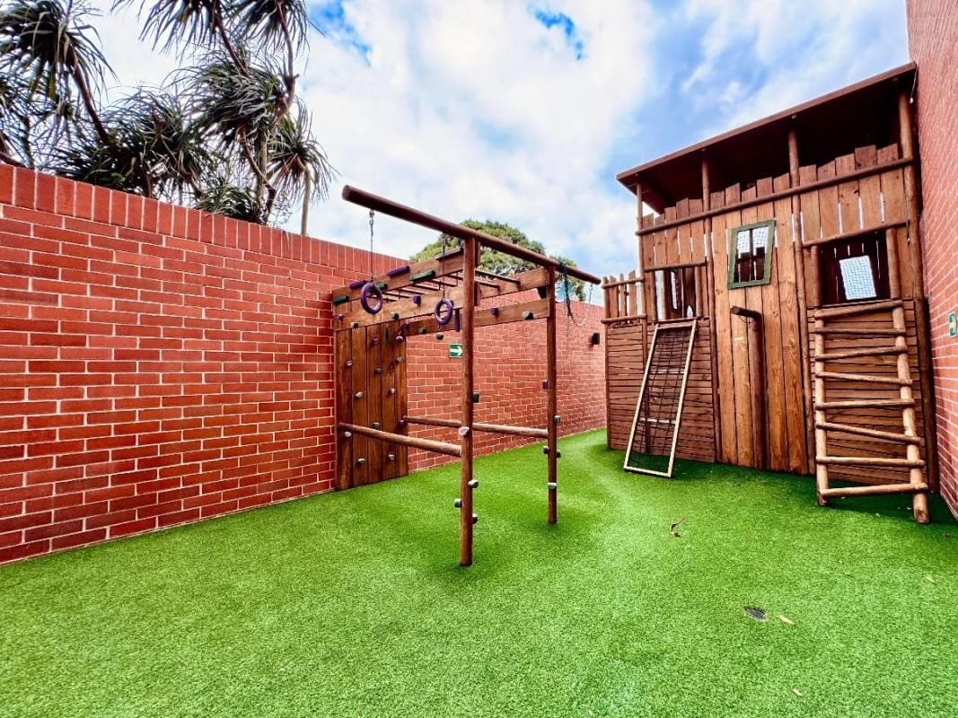 Apartamento en Venta en Zona 10 con Espacios Amplios y Funcionales + Amenidades Exclusivas — foto 6 de 17