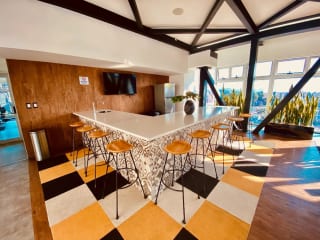 Apartamento de 3 dormitorios en venta zona 10 — miniatura 4 de 17