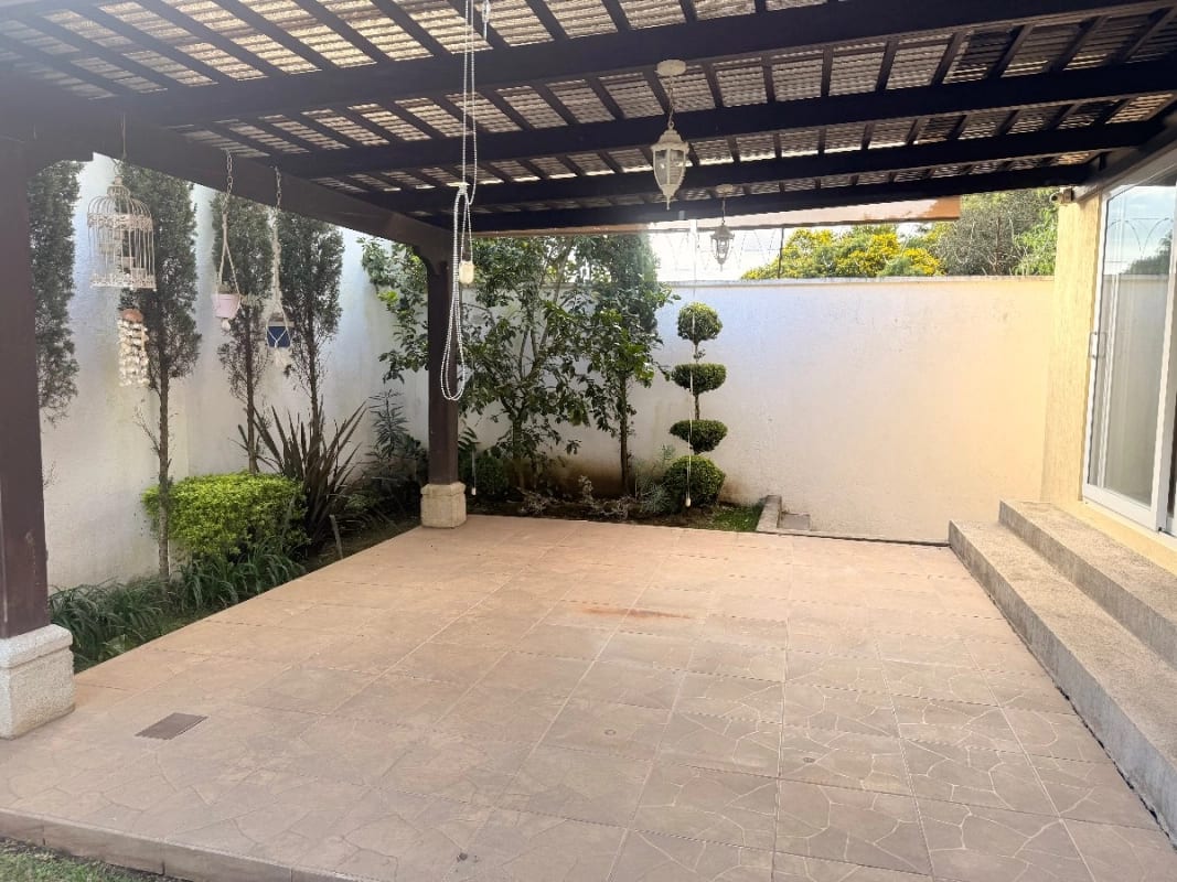 Casa de un nivel en venta en Condominio en Fraijanes — foto 1 de 7