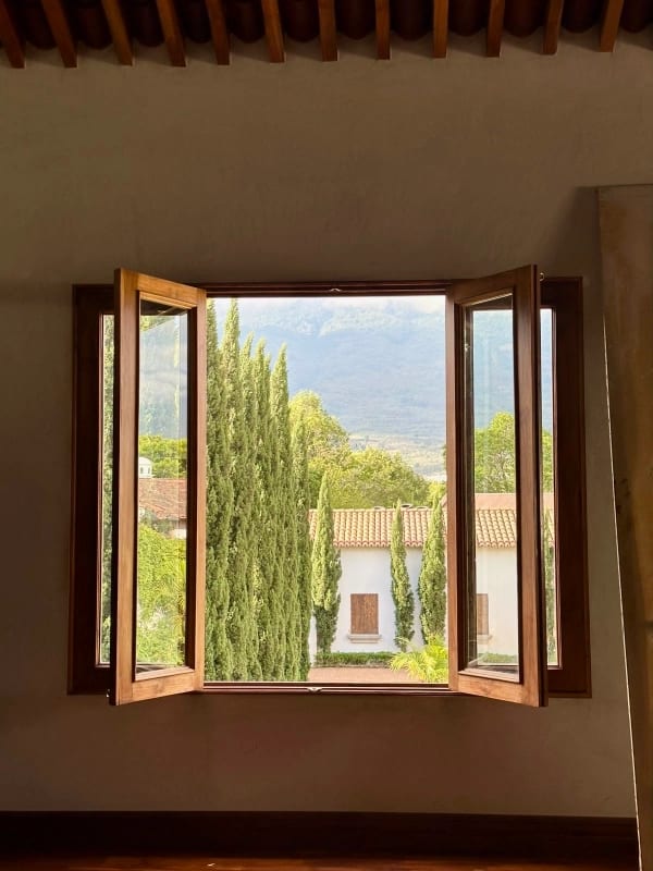 Espectacular casa en venta en Antigua Guatemala — foto 1 de 13