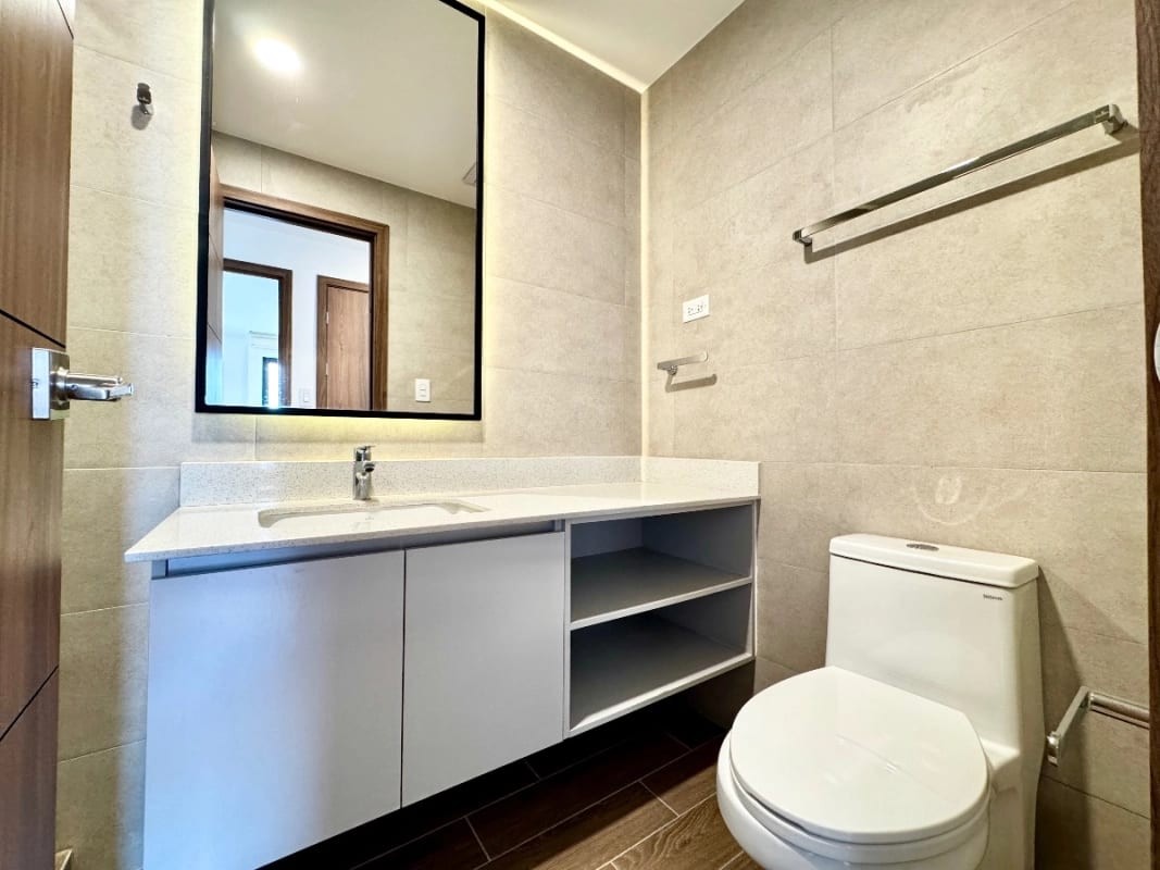 Apartamento de 2 dormitorios en venta en zona 14 — foto 7 de 17