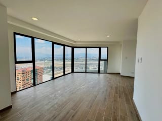 Apartamento en venta para amantes de las vistas y los aviones — miniatura 13 de 17