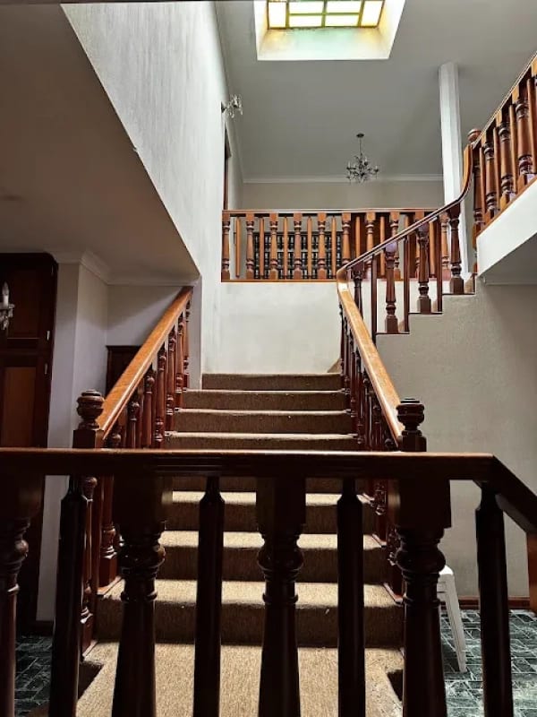 HERMOSA CASA EN COLONIA PRIMAVERA, ZONA 11 — foto 1 de 15