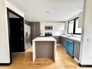 Casa en edificio — miniatura 16 de 17