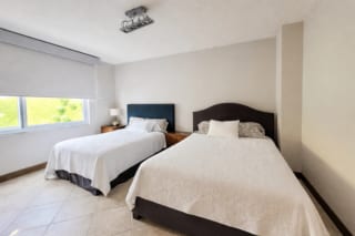 Casa con piscina en venta en Fraijanes — miniatura 2 de 14