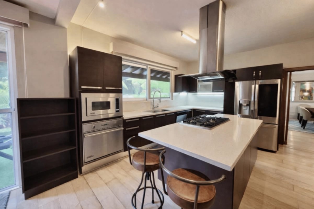 Casa con piscina en venta en Fraijanes — foto 10 de 14