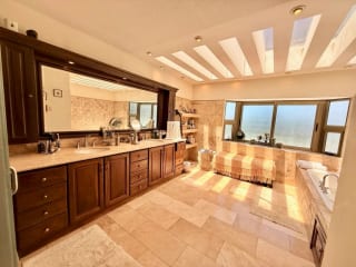 Preciosa casa en venta en condominio exclusivo CAES — miniatura 4 de 17
