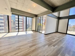 PH industrial, con una gran terraza en venta en zona 14 — miniatura 10 de 13