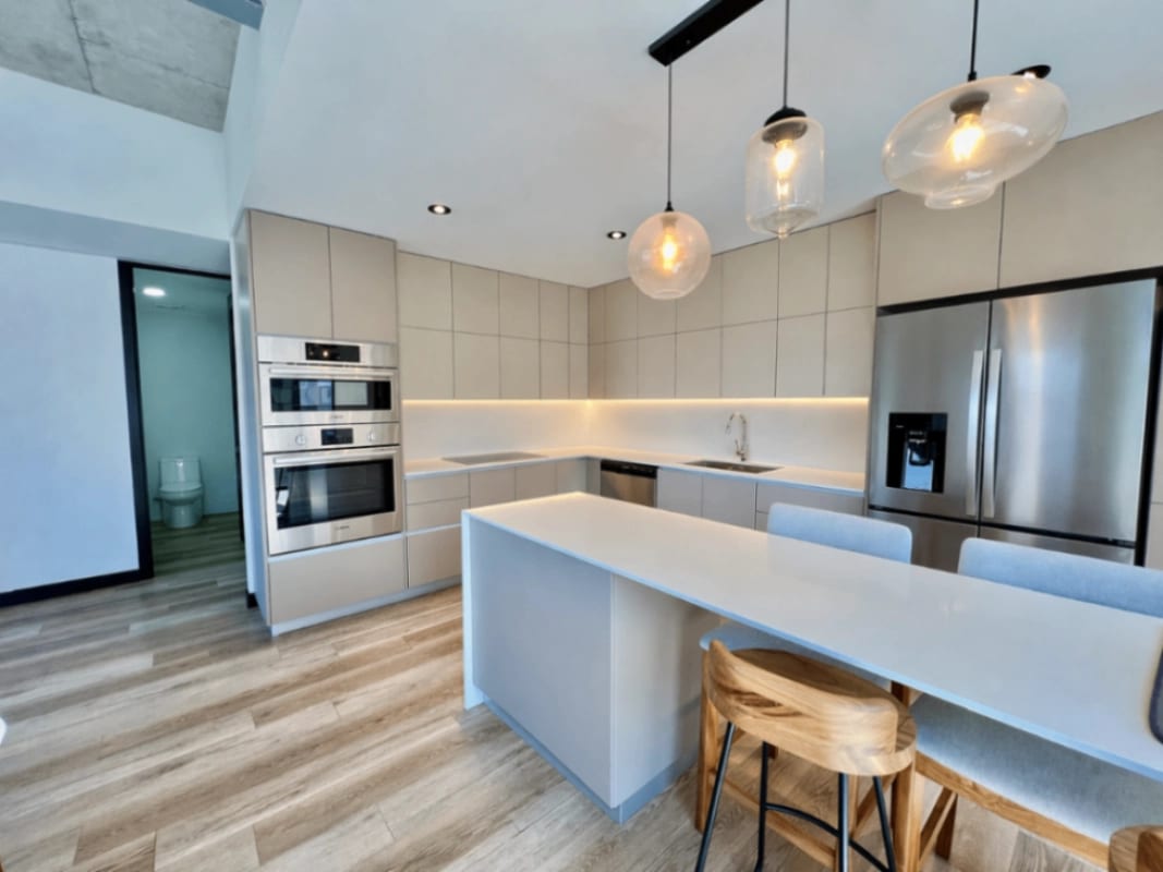 PH industrial, con una gran terraza en venta en zona 14 — foto 9 de 13